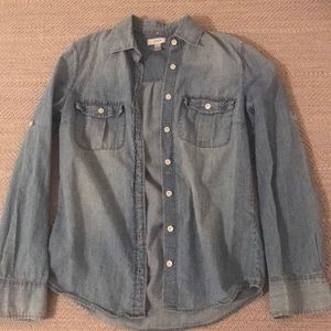Chambray J. Crew Women’s Button Down. Size 00.